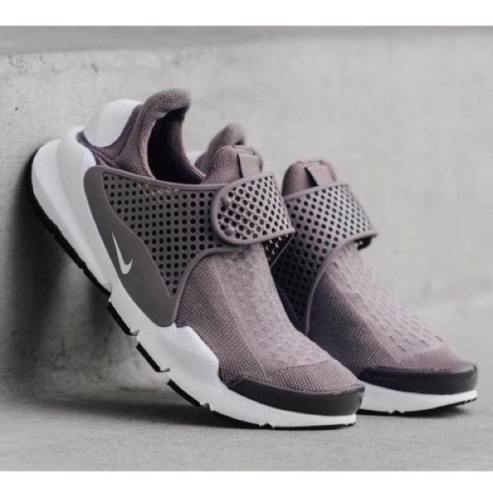 Nike Sock Dart